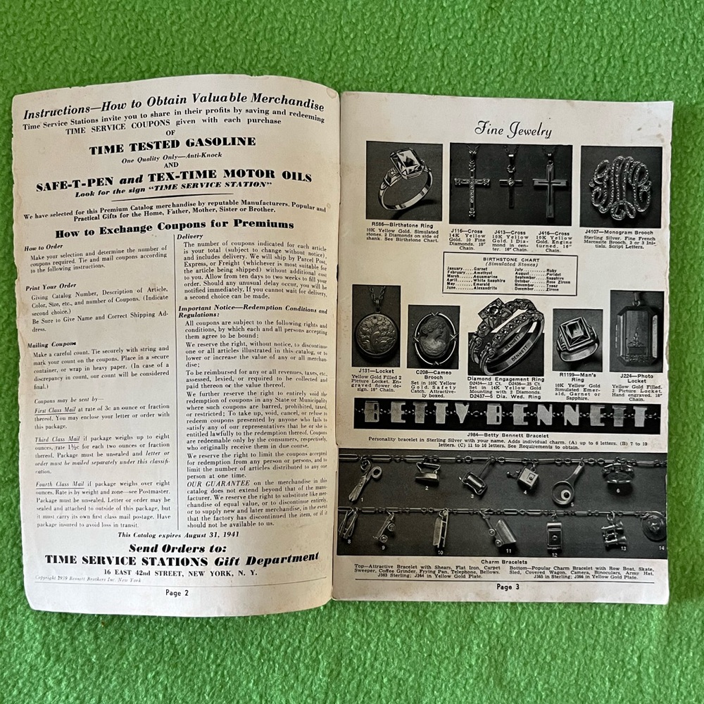 1939 Time Gas Service Station Coupons Booklet - Picture 3 of 14